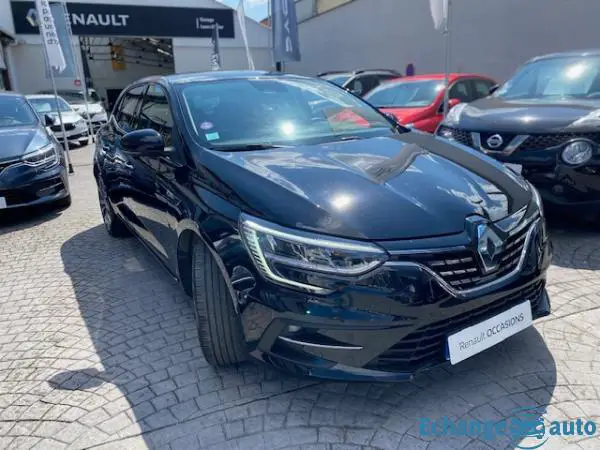 RENAULT MEGANE IV BERLINE Megane IV Berline TCe 140 EDC Techno