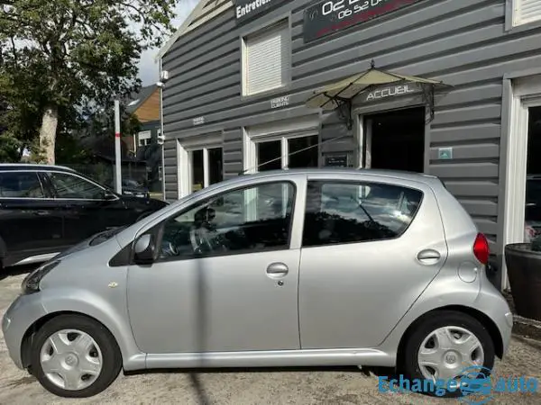 TOYOTA AYGO Aygo 1.4 D 54CH Up CONFORT 5P