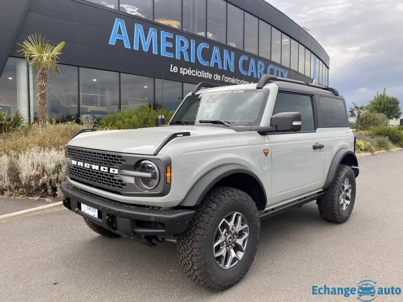 FORD BRONCO