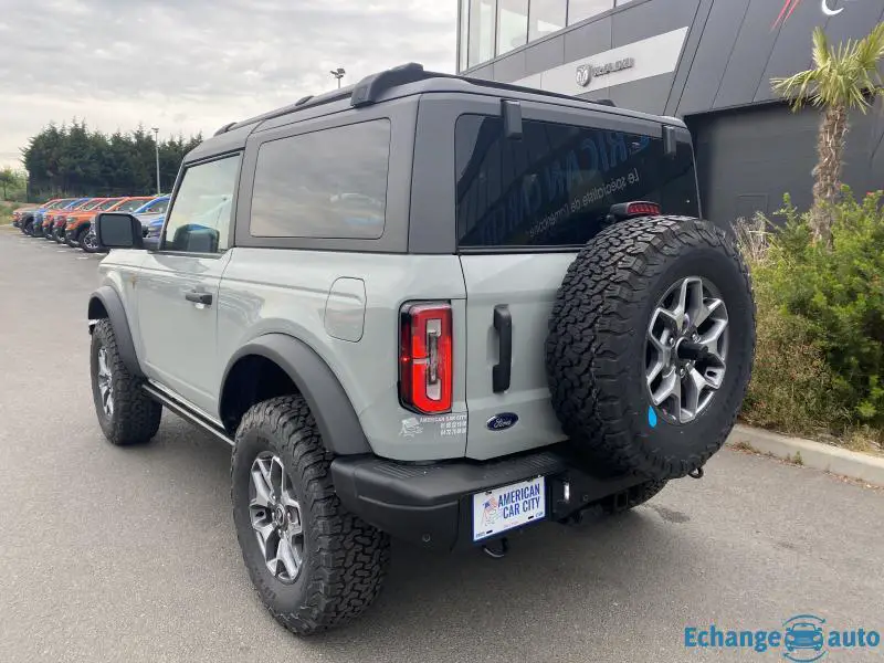 FORD BRONCO