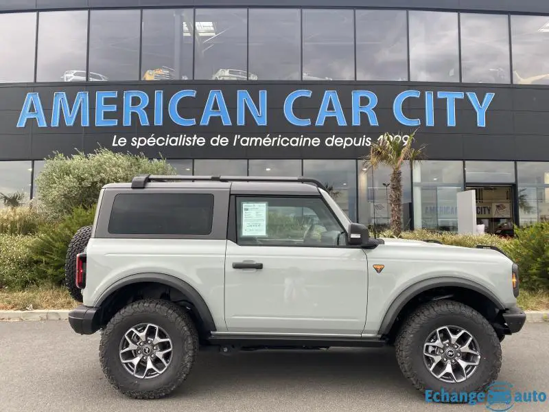 FORD BRONCO