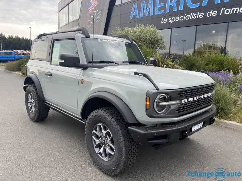 FORD BRONCO