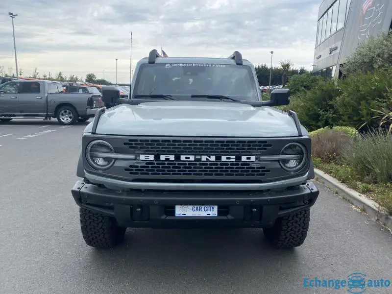 FORD BRONCO