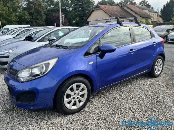 KIA RIO 1.2i 85ch