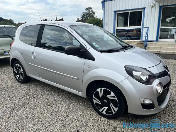 RENAULT TWINGO II 1.5 DCI 85 Dynamique