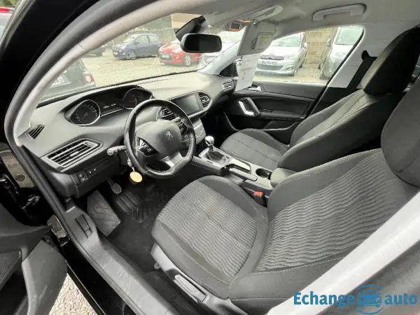 PEUGEOT 308 1.2 PureTech 130ch BVM6 Allure