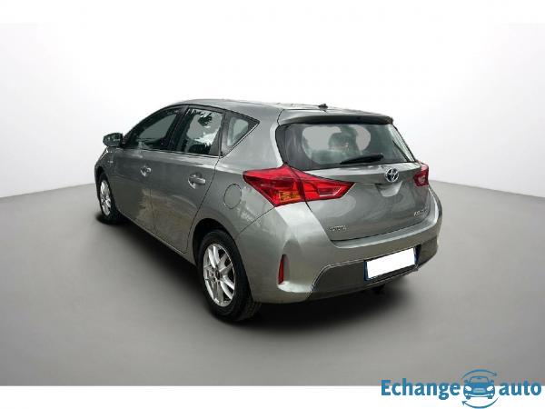 TOYOTA AURIS Hybride 136h lounge