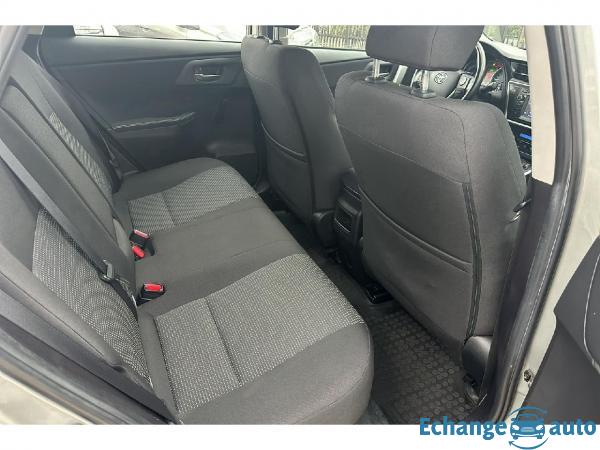 TOYOTA AURIS Hybride 136h lounge