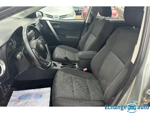 TOYOTA AURIS Hybride 136h lounge