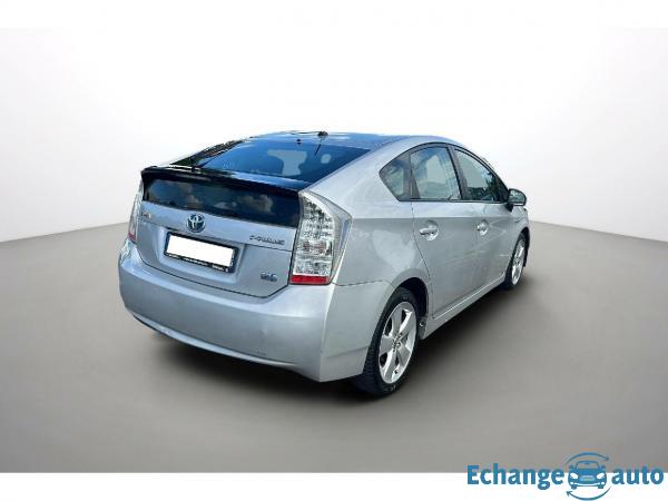 TOYOTA PRIUS 136h LOUNGE