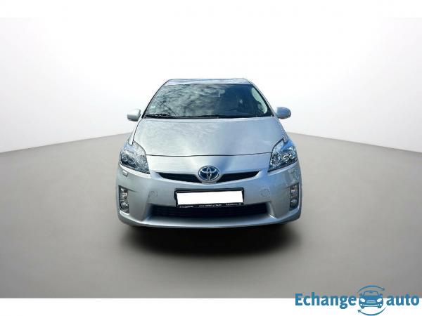 TOYOTA PRIUS 136h LOUNGE