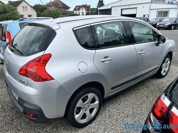 PEUGEOT 3008 1.6 HDI 112 Active