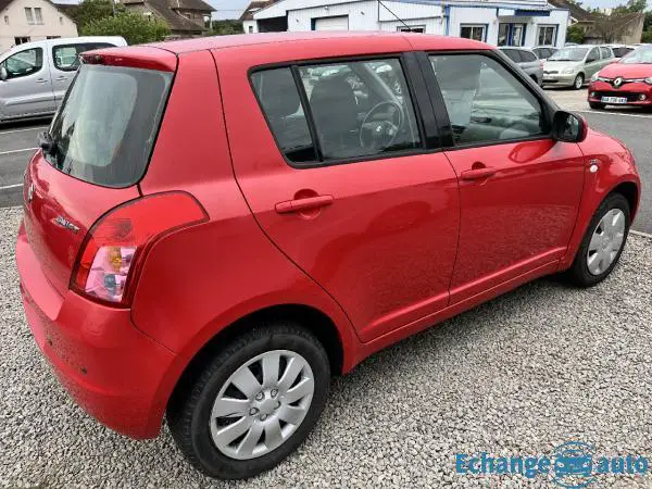 SUZUKI SWIFT 1.3 DDiS 75 GLX