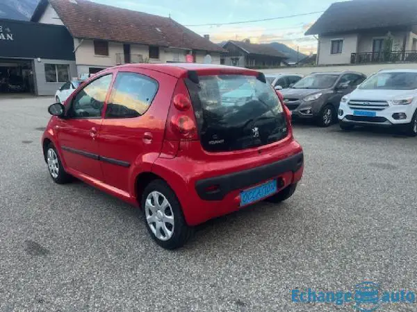 PEUGEOT 107 1.0e 68cv Trendy 5p 80 000km