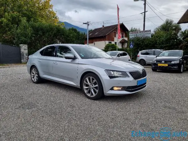 SKODA SUPERB 2.0 TDI 190cv DSG Sportline