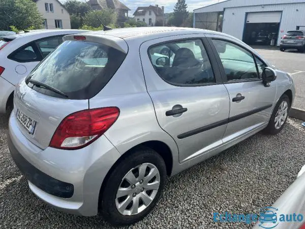 PEUGEOT 207 1.4 HDI 70 Style