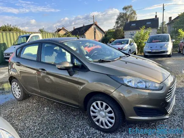 FORD FIESTA 1.25i 82ch Trend