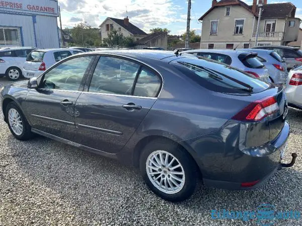 RENAULT LAGUNA III 1.5 DCI 110 Black Edition