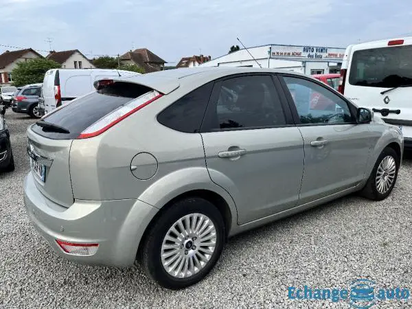 FORD FOCUS 1.6 Ti-VCT 115 Titanium