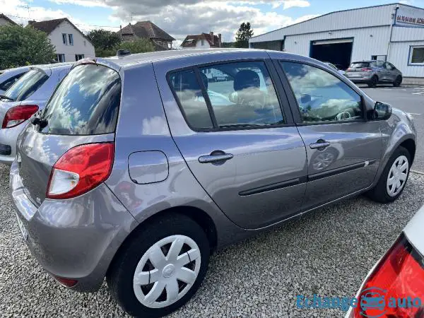 RENAULT CLIO III 1.5 DCI 90 Expression Clim