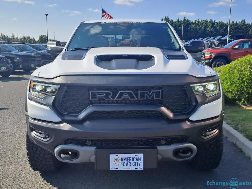 DODGE RAM