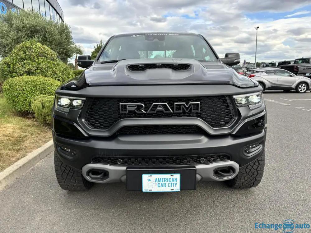 DODGE RAM