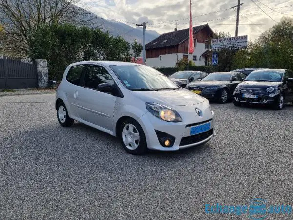 RENAULT TWINGO II 1.5 dCi 65cv Rip Curl 129000 kms