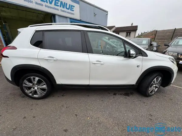 PEUGEOT 2008 1.2 PureTech 110ch SetS EAT6 Allure Business