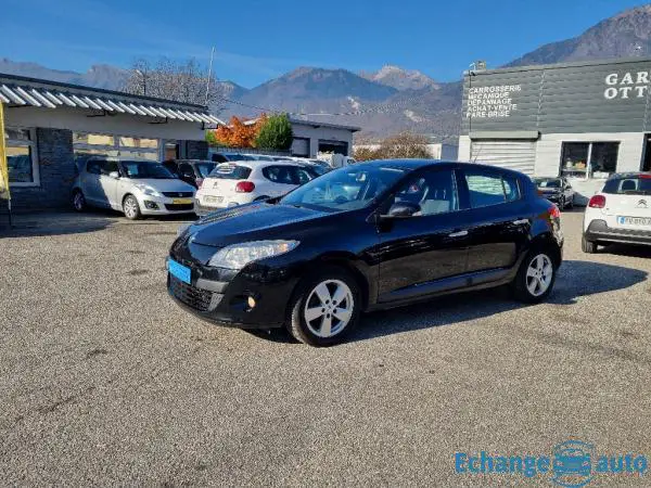 RENAULT MEGANE III dCi 130 Expression 122 000 kms