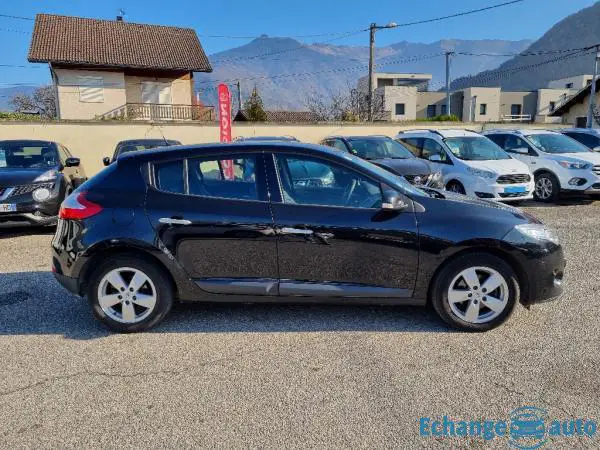 RENAULT MEGANE III dCi 130 Expression 122 000 kms