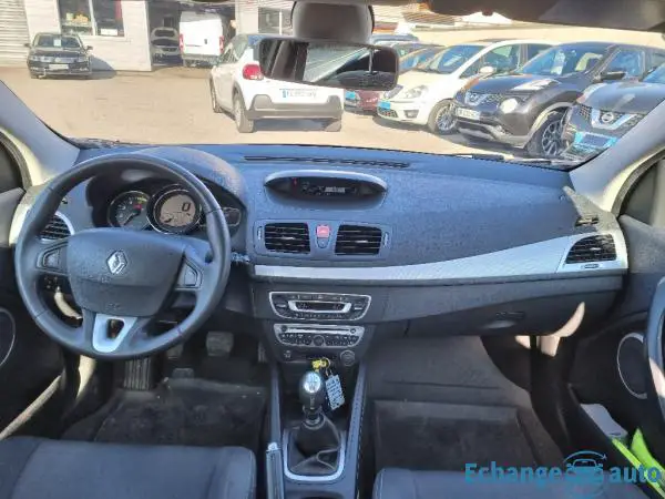 RENAULT MEGANE III dCi 130 Expression 122 000 kms