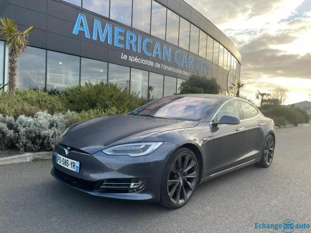 TESLA MODEL S