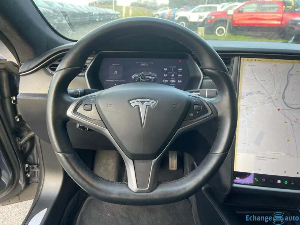 TESLA MODEL S