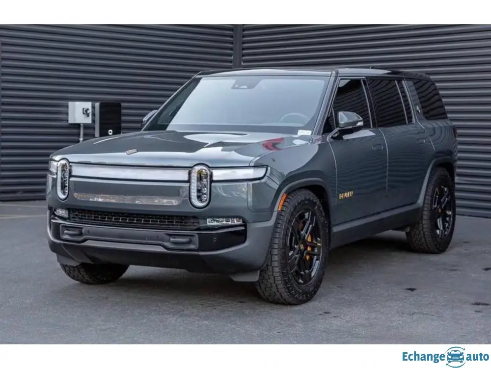 RIVIAN R1S