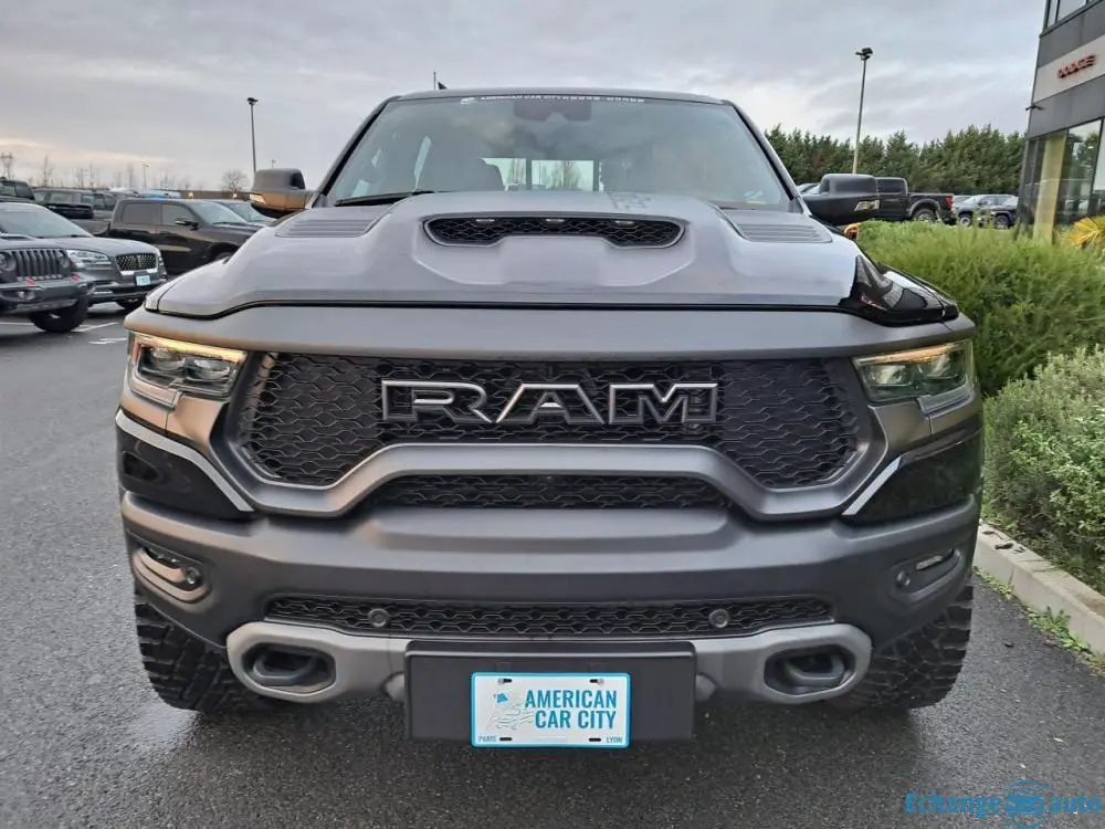 DODGE RAM