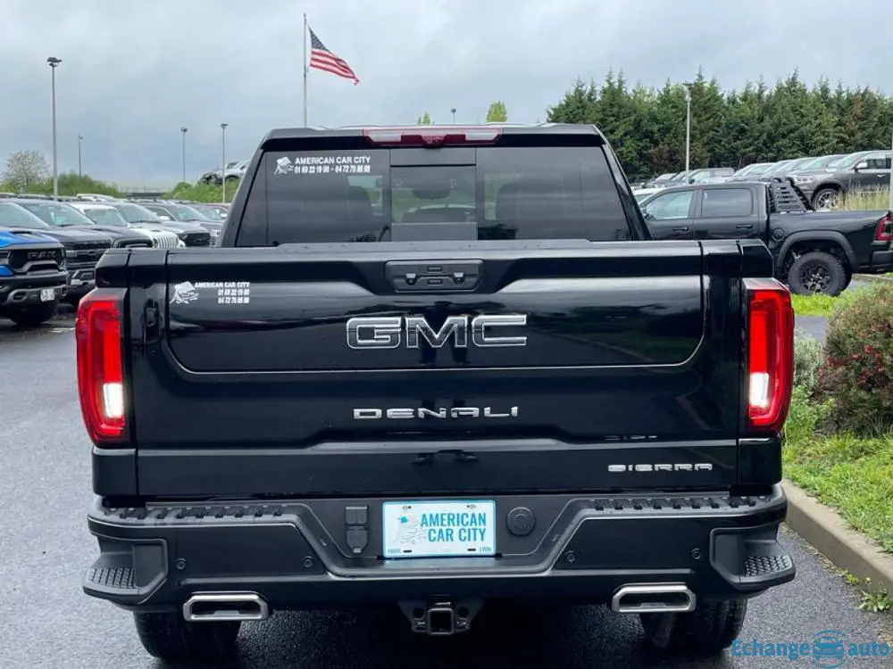 GMC Sierra