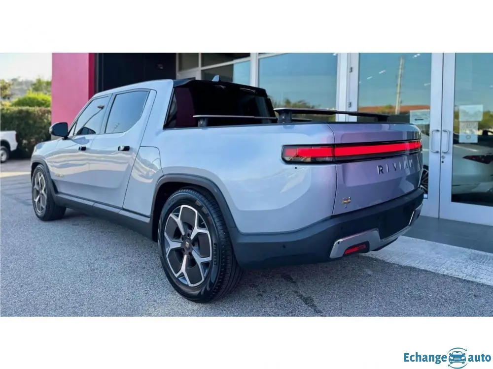 RIVIAN R1T