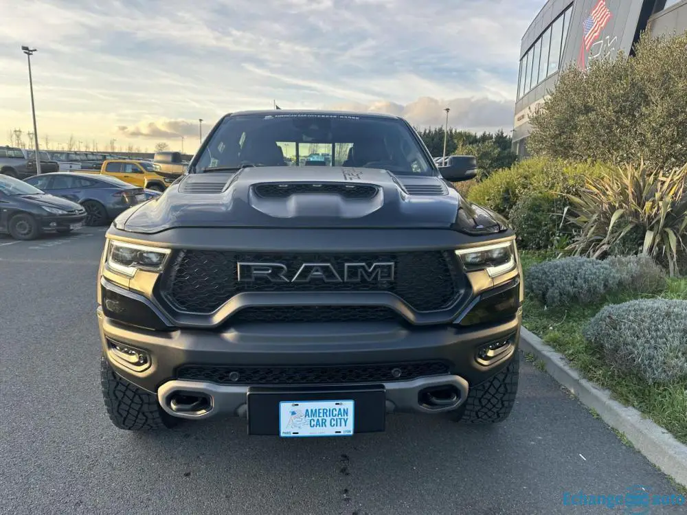 DODGE RAM