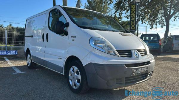 RENAULT TRAFIC FOURGON  2.0 DCI 115 L1H1 1000 KG Grand Confort Euro5