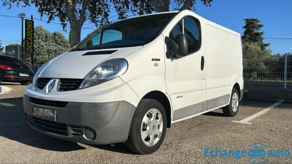 RENAULT TRAFIC FOURGON  2.0 DCI 115 L1H1 1000 KG Grand Confort Euro5