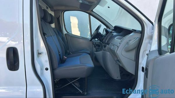 RENAULT TRAFIC FOURGON  2.0 DCI 115 L1H1 1000 KG Grand Confort Euro5