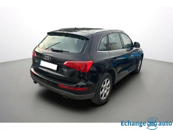 AUDI Q5 BUSINESS 2.0 TFSI 211 Quattro line Stronic