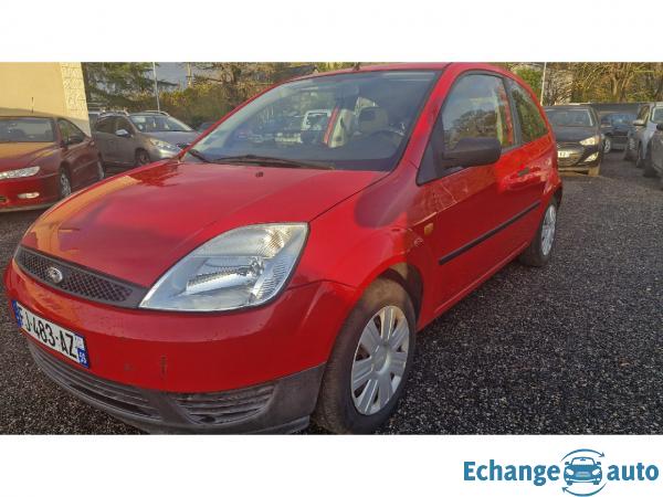 FORD FIESTA 1.4i Durashift Automatique