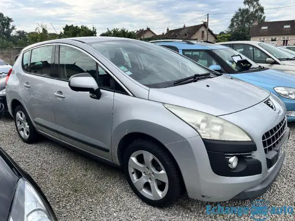 PEUGEOT 3008 1.6 HDI 112 Active