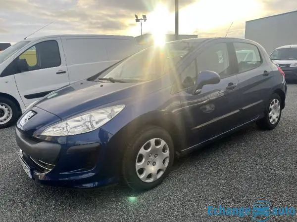 PEUGEOT 308 1.4 VTI 95 Confort