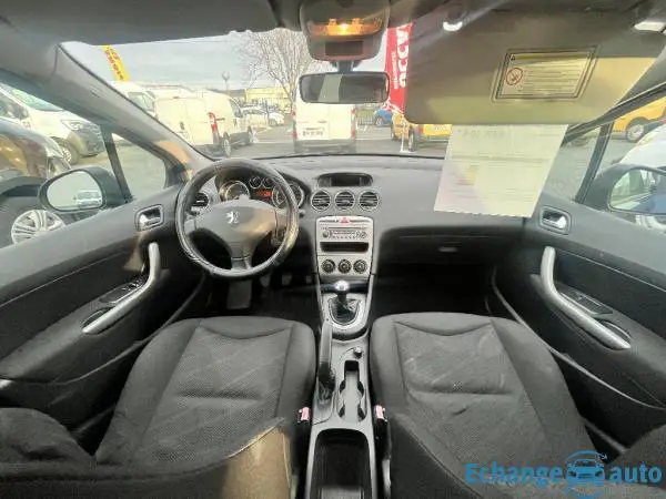 PEUGEOT 308 1.4 VTI 95 Confort