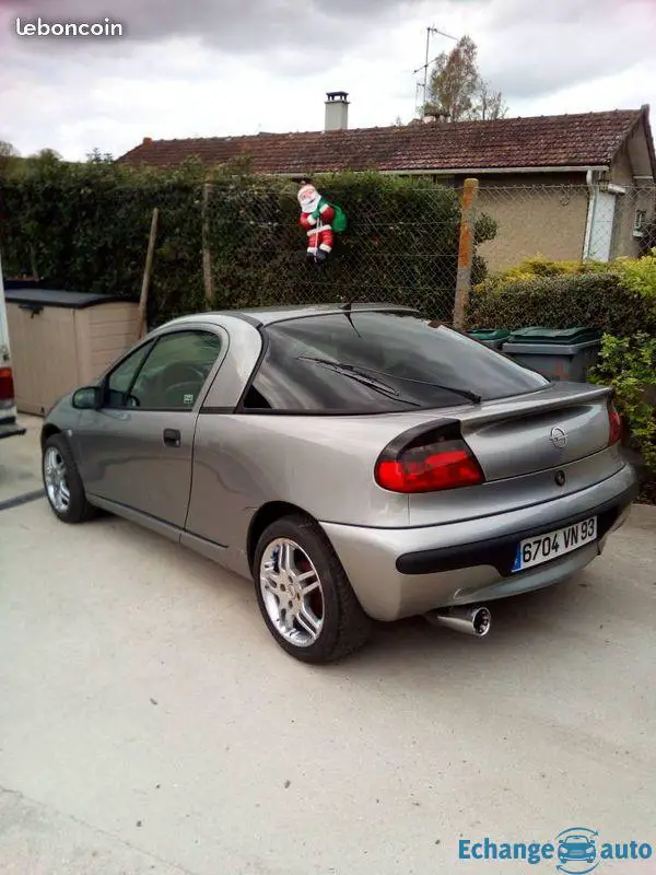 Opel tigra 1.4 16v