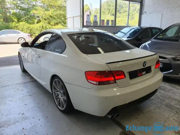 BMW Série 3 (E92) 325D 2.5L 197CV PACK M BLANC ALPINWEISS