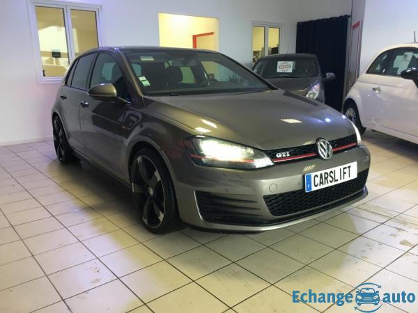 Volkswagen Golf VII GTI 2.O L TFSI 220 CH