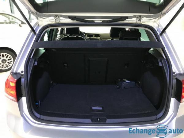 Volkswagen Golf 1,6 TDI 110 LOUNGE BLUEMOTION